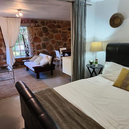 Hostal The Bardolino Artists Retreat Mbombela Exterior foto